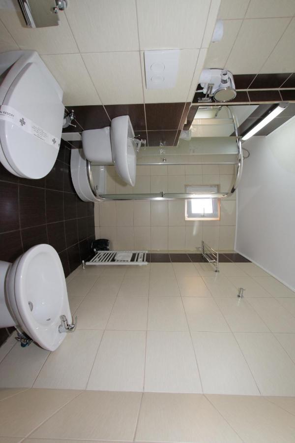 Hotel Liliacul Kolozsvár Kültér fotó