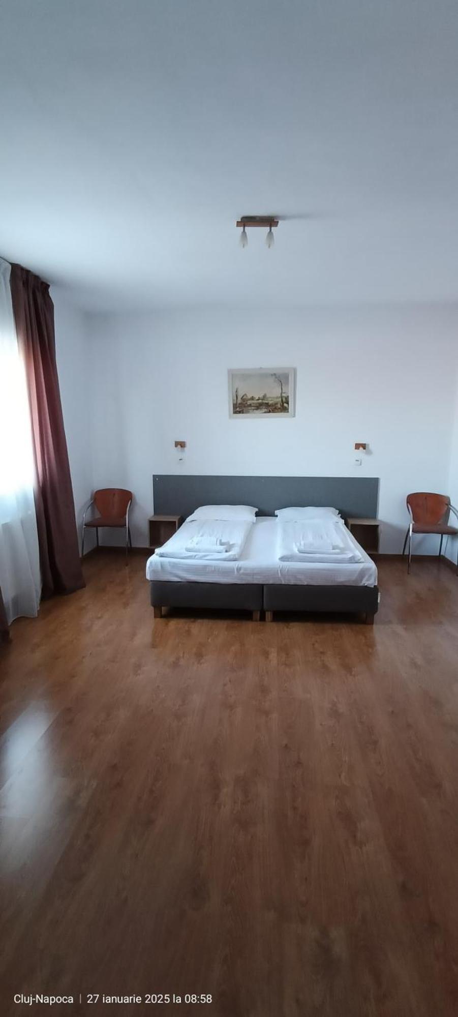 Hotel Liliacul Kolozsvár Kültér fotó